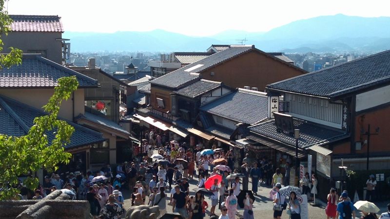 kyoto kiyomizu turisti